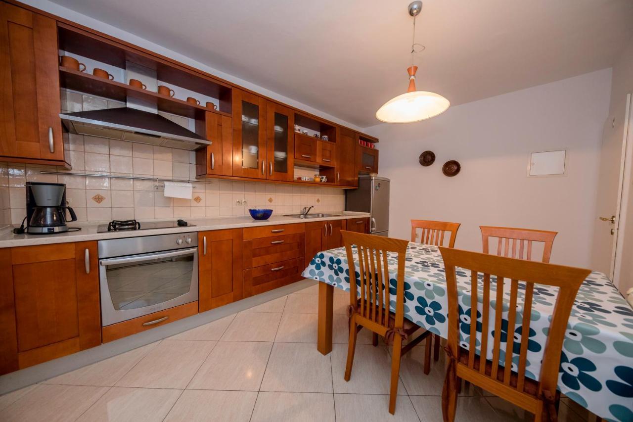 Apartments And Rooms Bolero ราบ ภายนอก รูปภาพ