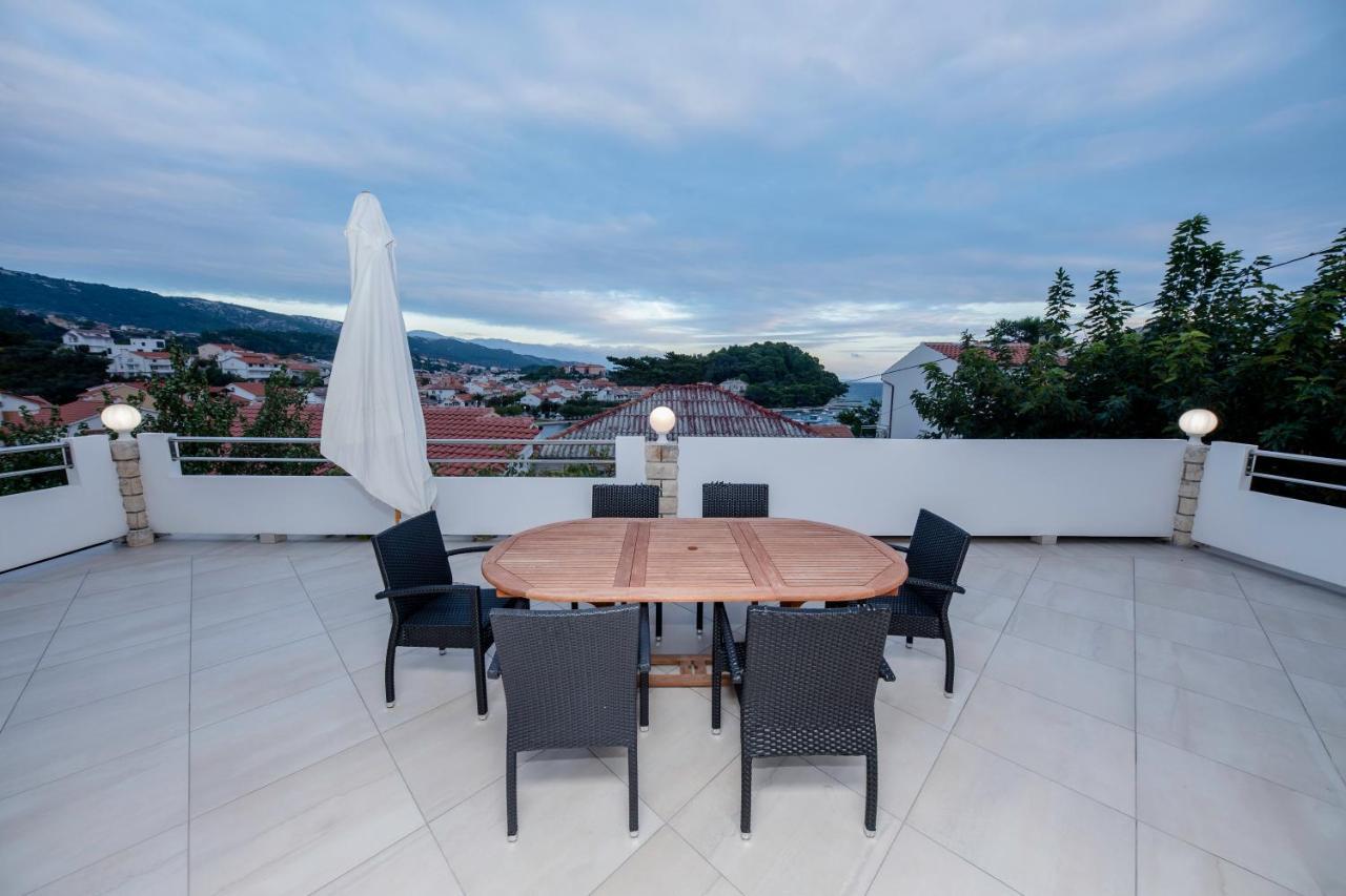 Apartments And Rooms Bolero ราบ ภายนอก รูปภาพ