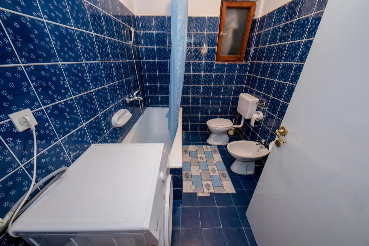 Apartments And Rooms Bolero ราบ ภายนอก รูปภาพ