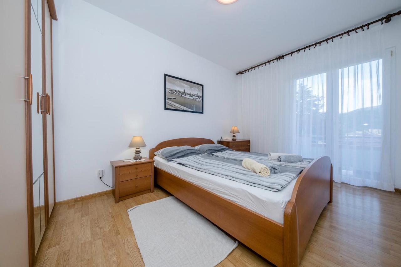 Apartments And Rooms Bolero ราบ ภายนอก รูปภาพ