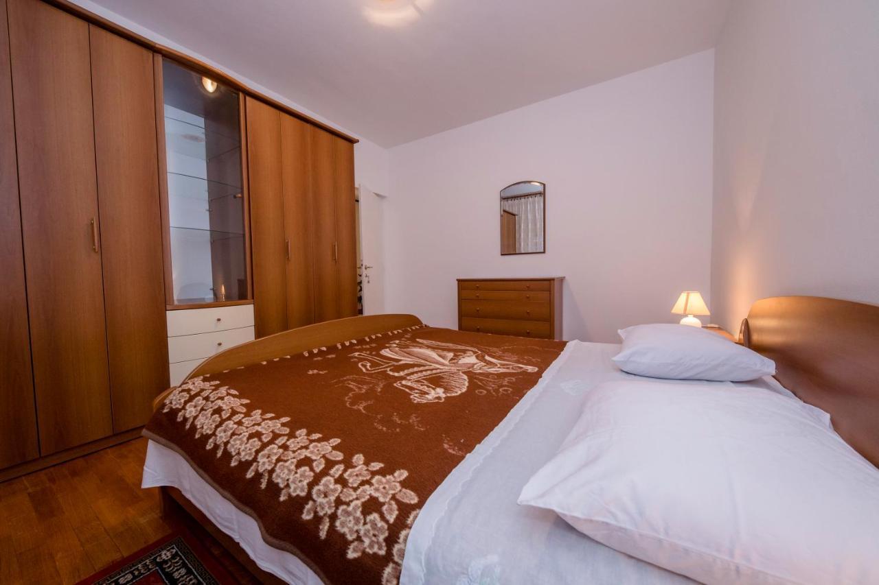 Apartments And Rooms Bolero ราบ ภายนอก รูปภาพ